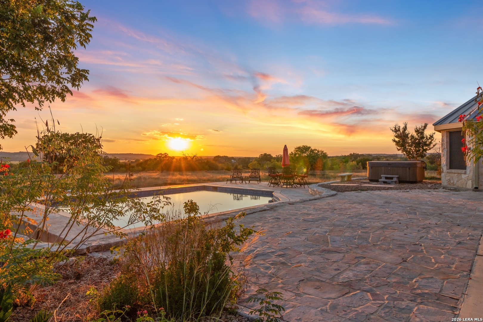 647 Funf Kinder Road Fredericksburg TX 78624