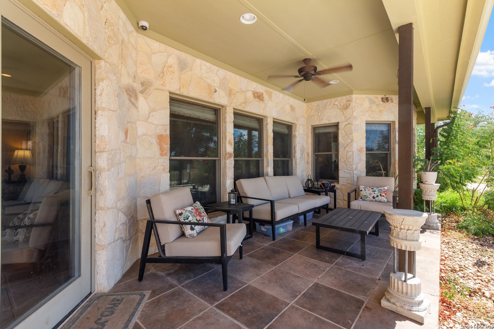 647 Funf Kinder Road Fredericksburg TX 78624