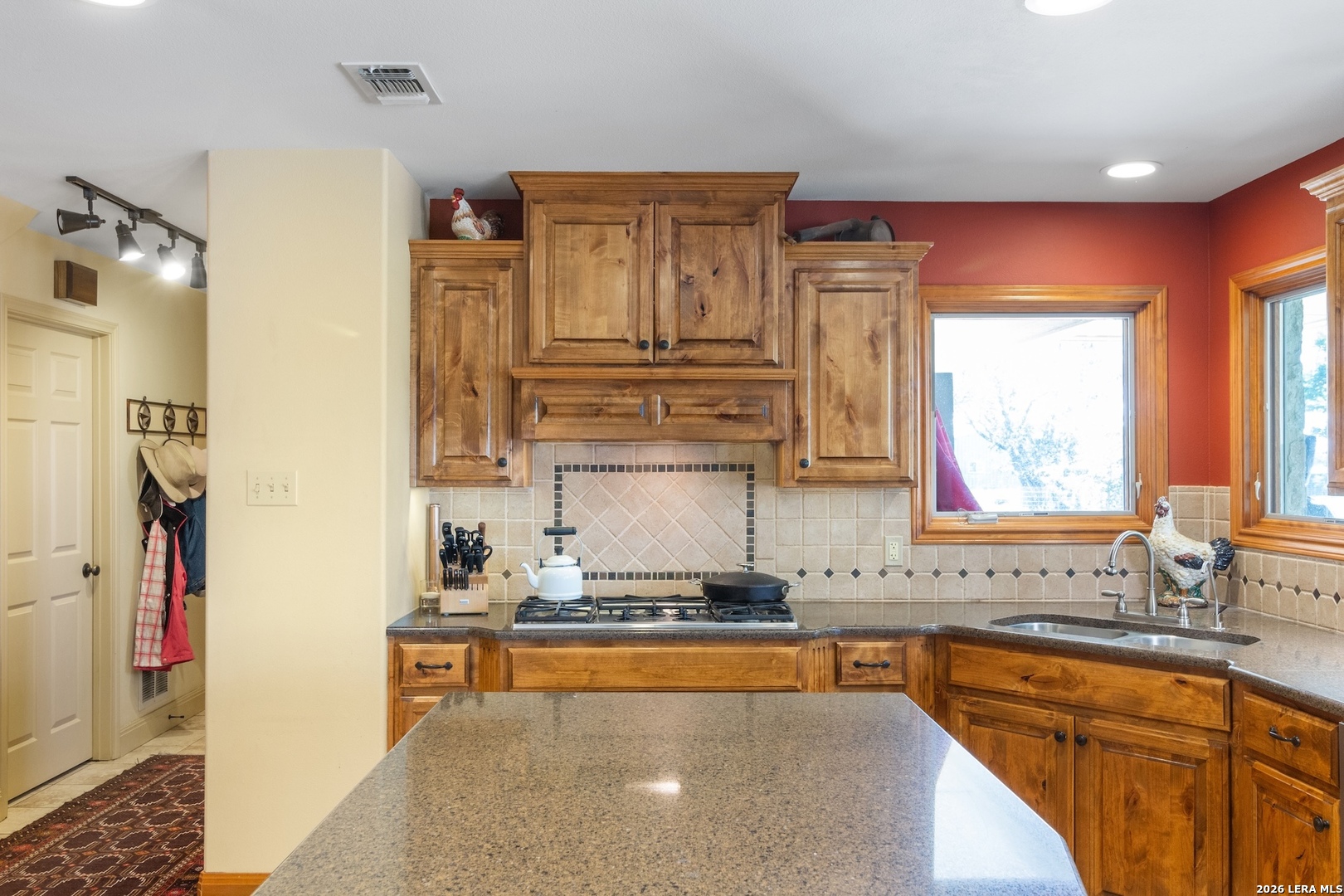 647 Funf Kinder Road Fredericksburg TX 78624