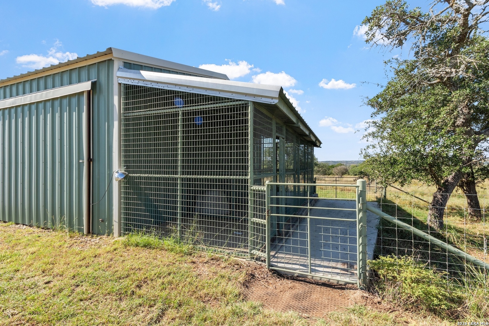647 Funf Kinder Road Fredericksburg TX 78624
