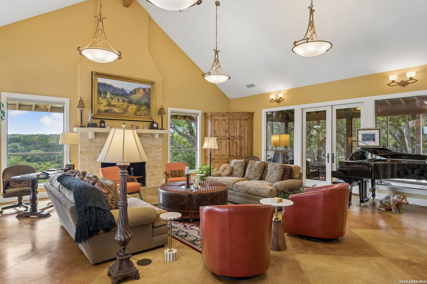 306 Charles Kerrville TX 78028
