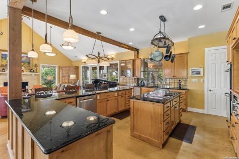 306 Charles Kerrville TX 78028