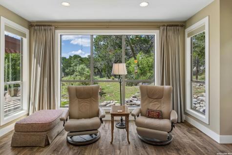306 Charles Kerrville TX 78028