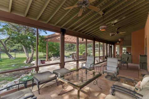 306 Charles Kerrville TX 78028