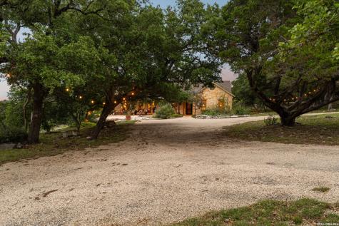 306 Charles Kerrville TX 78028