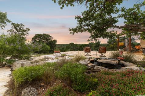 306 Charles Kerrville TX 78028