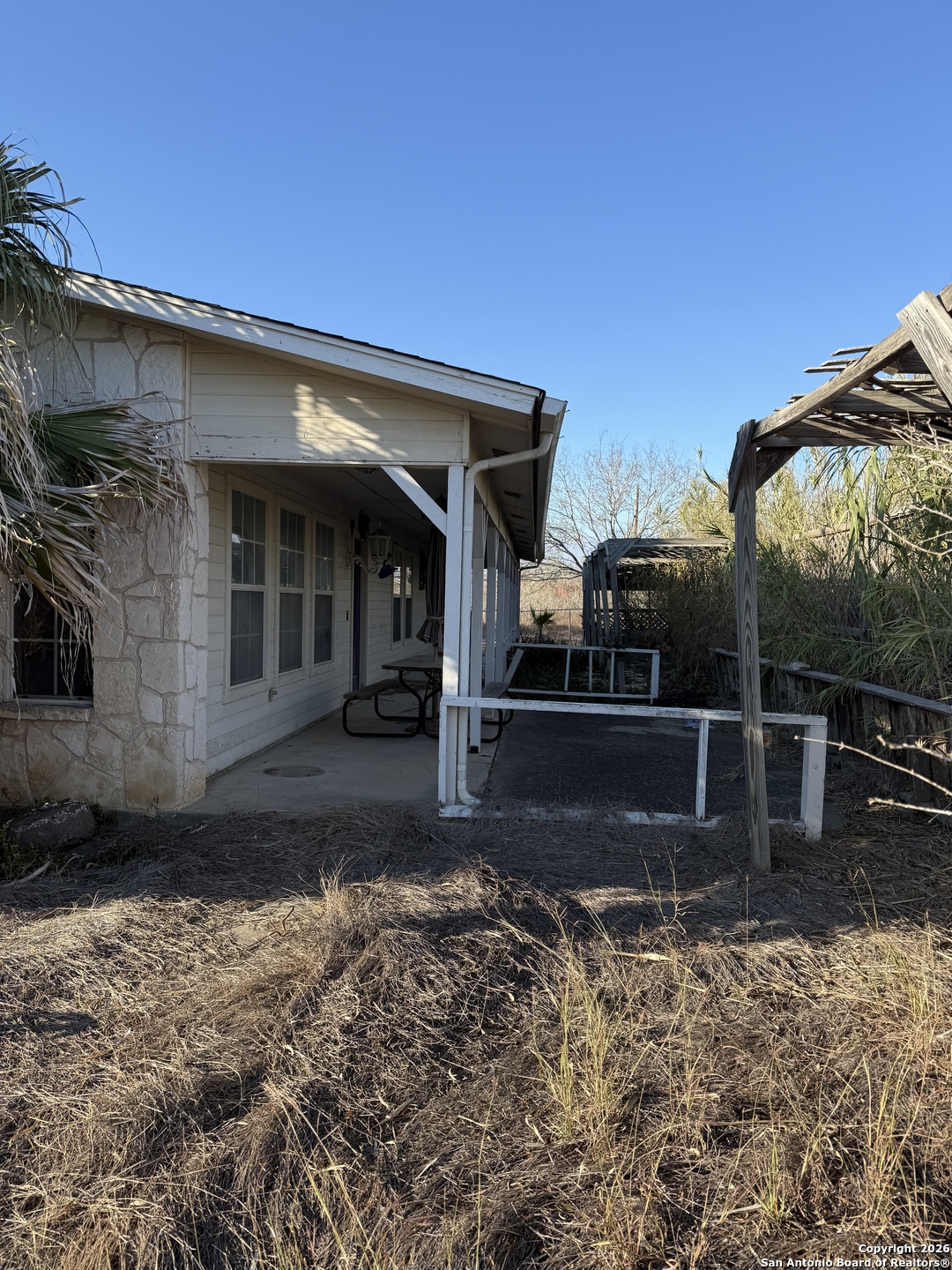 888 S Us Highway 281 Pleasanton TX 78064