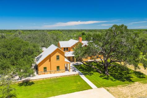 3355 Jim Brite Road Pleasanton TX 78064