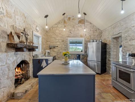 751 Shearer Road Bulverde TX 78163
