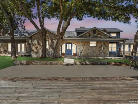 751 Shearer Road Bulverde TX 78163