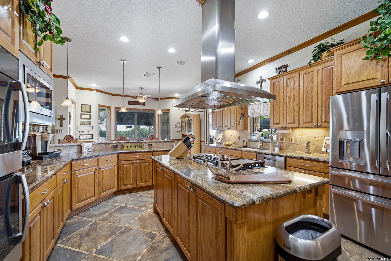1958 County Road 237 Falls City TX 78113