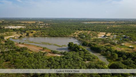 1958 County Road 237 Falls City TX 78113