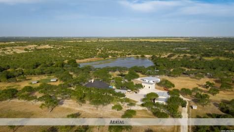 1958 County Road 237 Falls City TX 78113