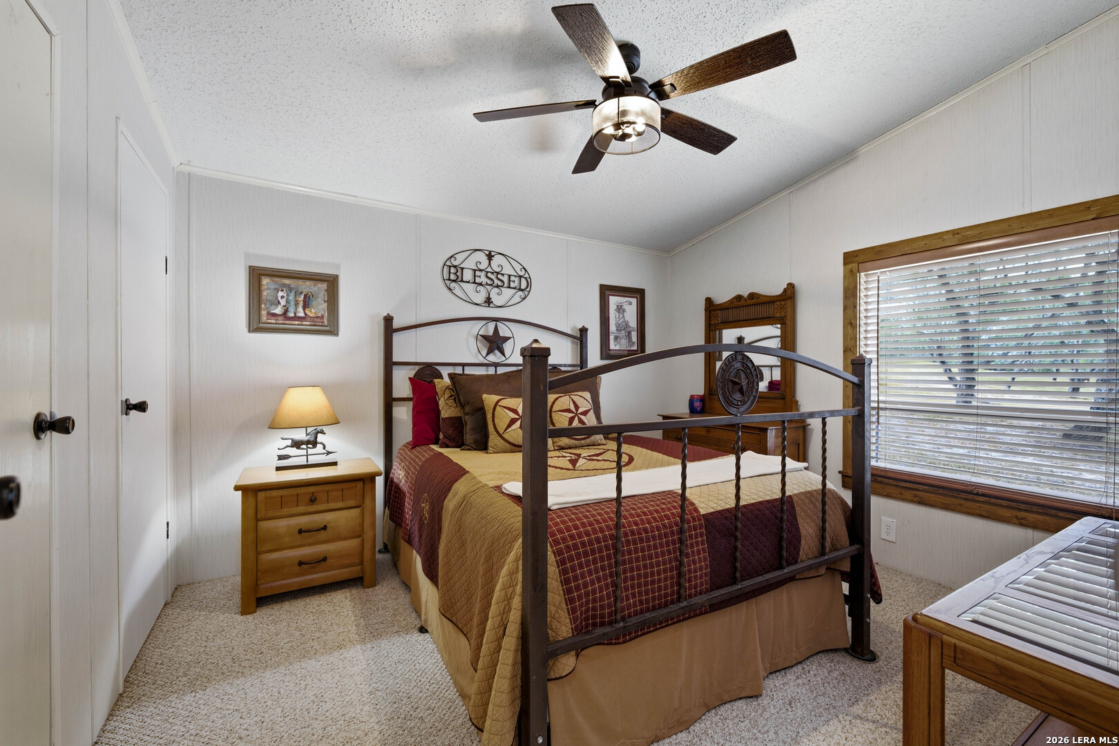 1958 County Road 237 Falls City TX 78113