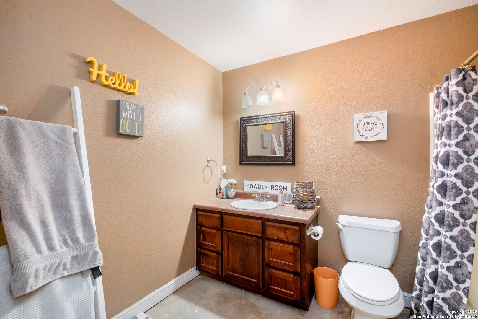 1655 Eichman Road Poteet TX 78065