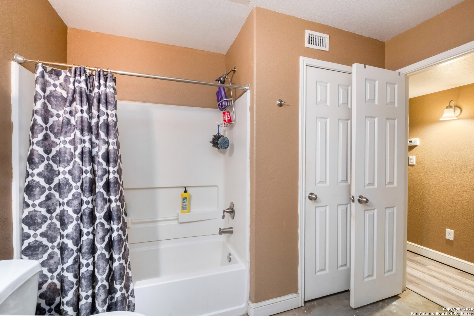 1655 Eichman Road Poteet TX 78065