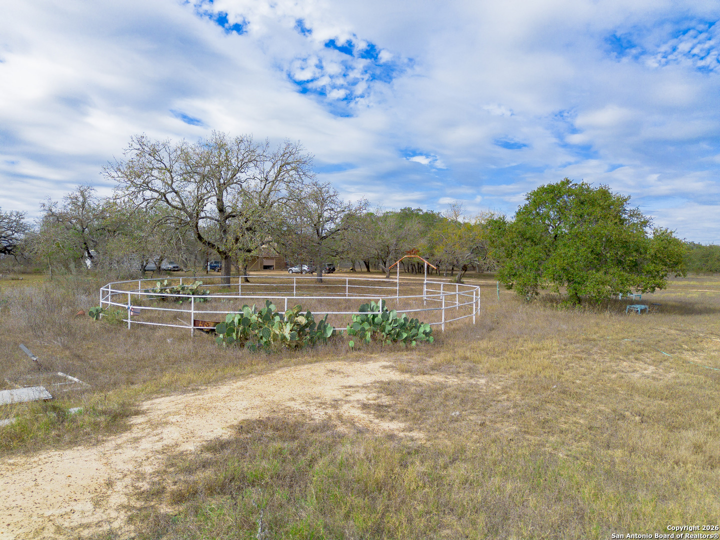 1655 Eichman Road Poteet TX 78065