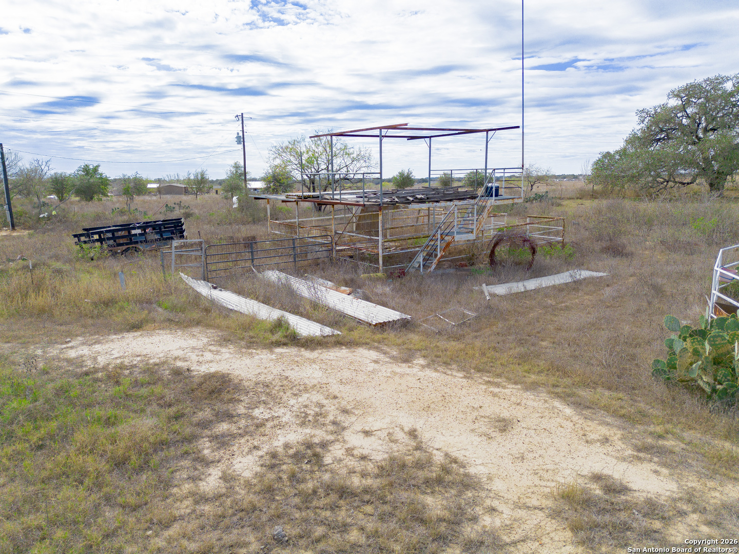1655 Eichman Road Poteet TX 78065