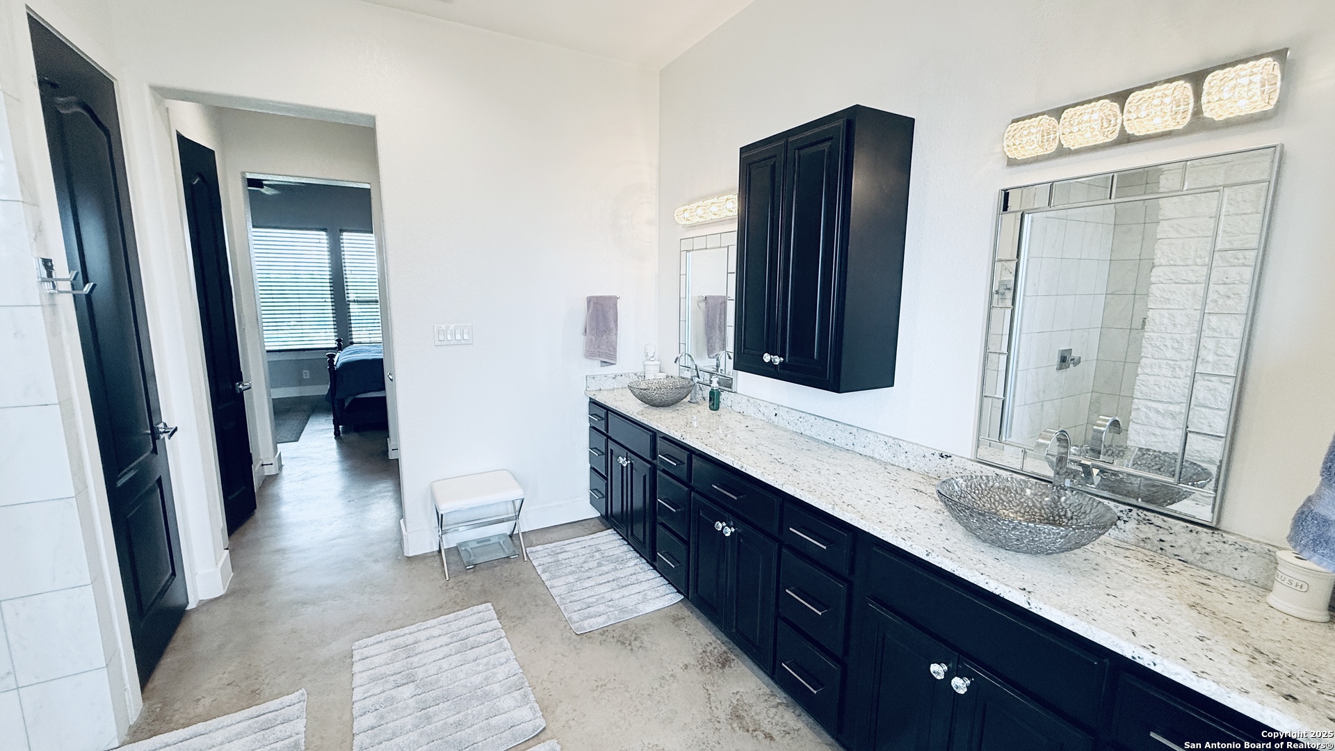 4947 Fm 2200 S Dhanis TX 78850