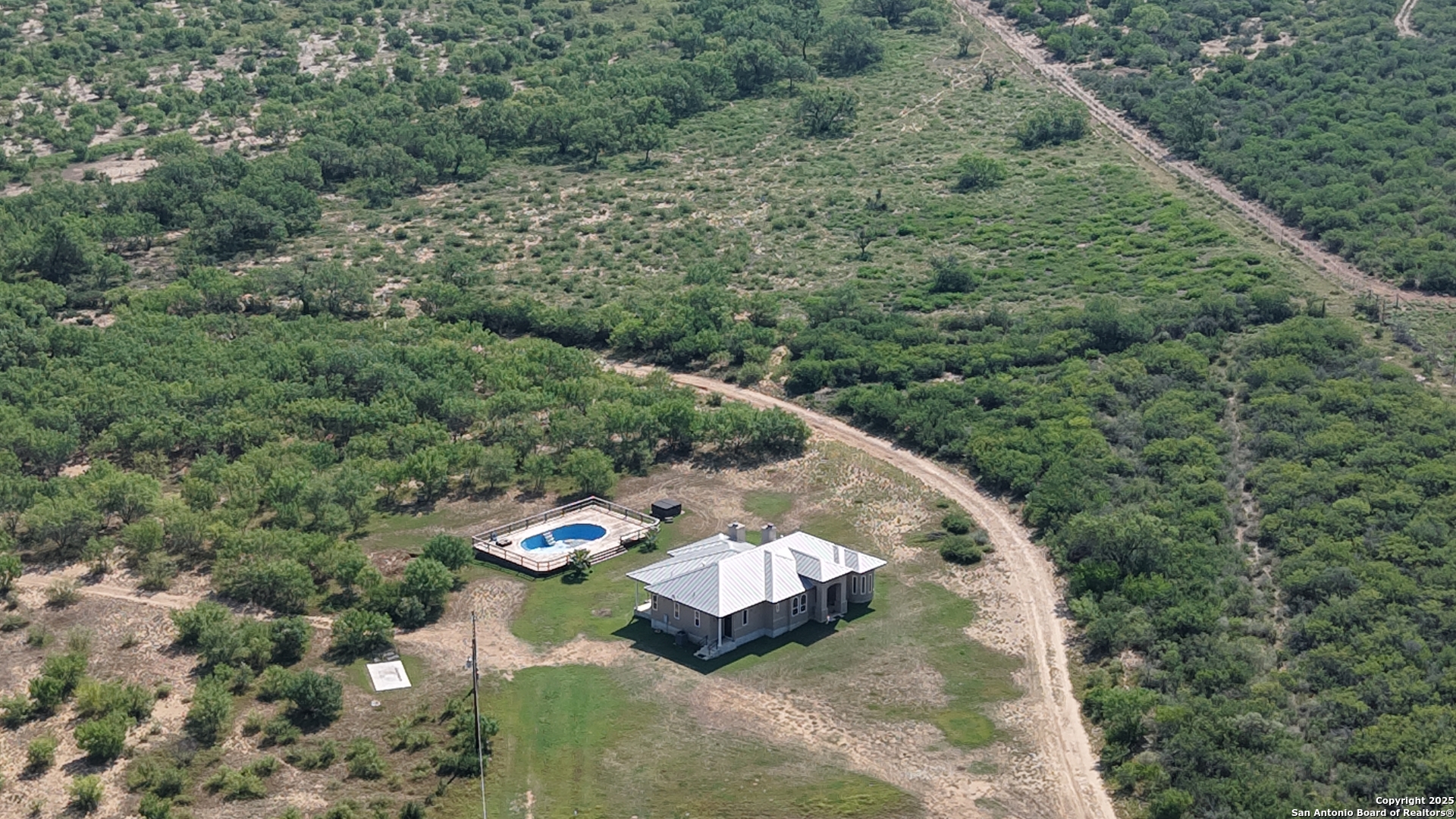 4947 Fm 2200 S Dhanis TX 78850