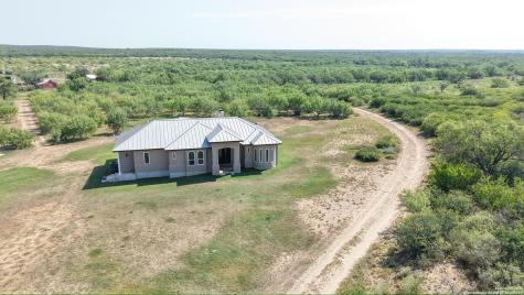 4947 Fm 2200 S Dhanis TX 78850