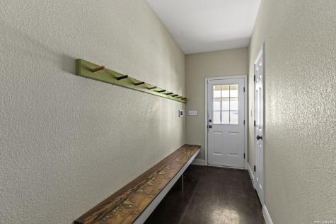 4680 Dreibrodt San Marcos TX 78666