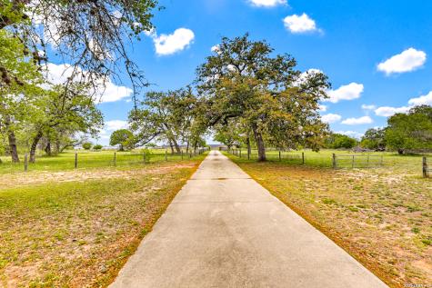 20 Acres Fm 775 La Vernia TX 78121