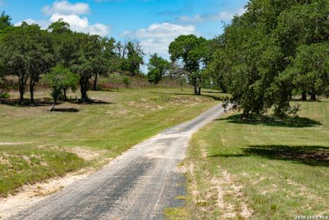 1634 Kallenberg -KLINKSEIK Fredericksburg TX 78624