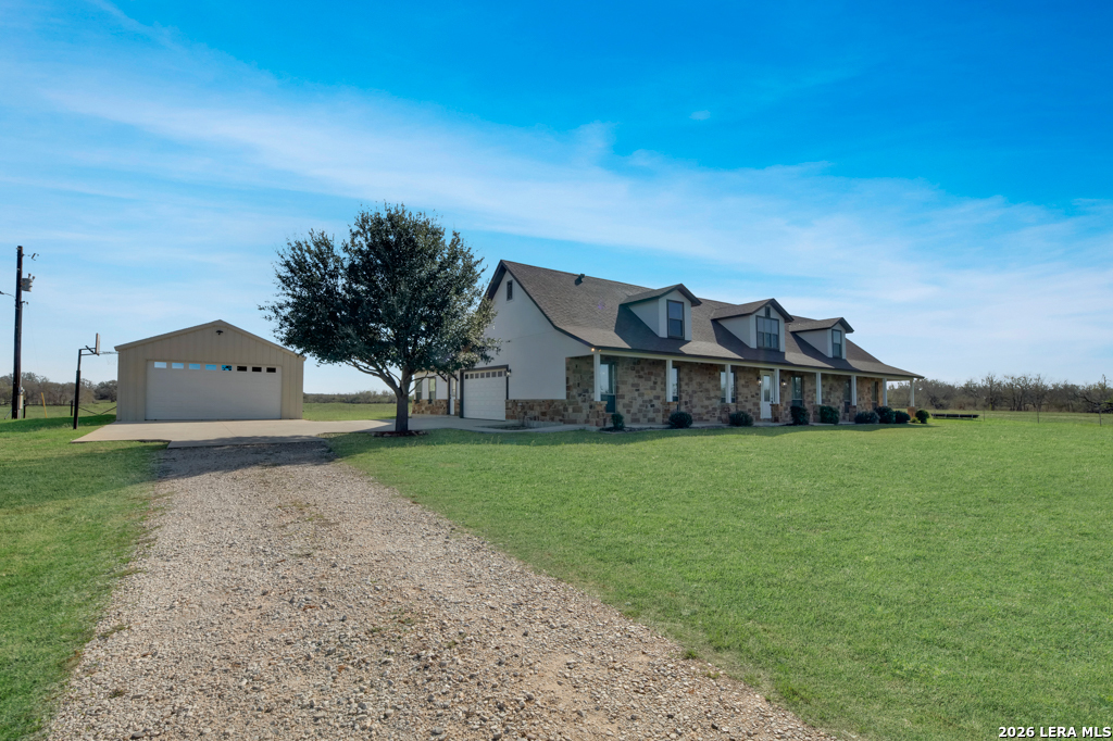 3255 Fm 539 La Vernia TX 78121