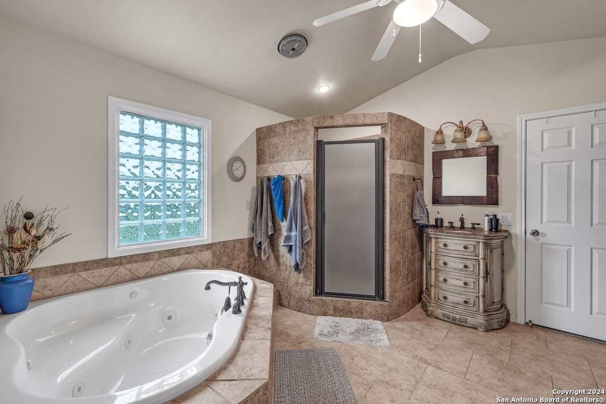 1555 Fm 3350 Jourdanton TX 78026