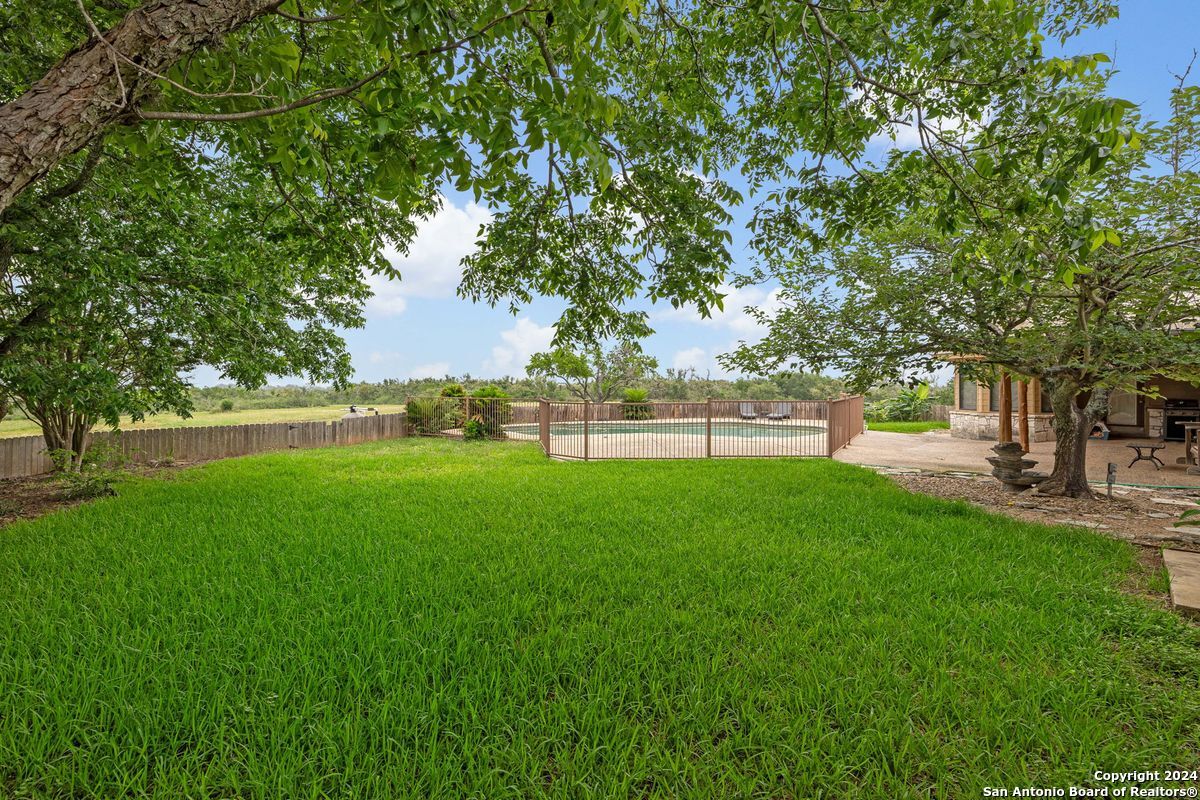 1555 Fm 3350 Jourdanton TX 78026