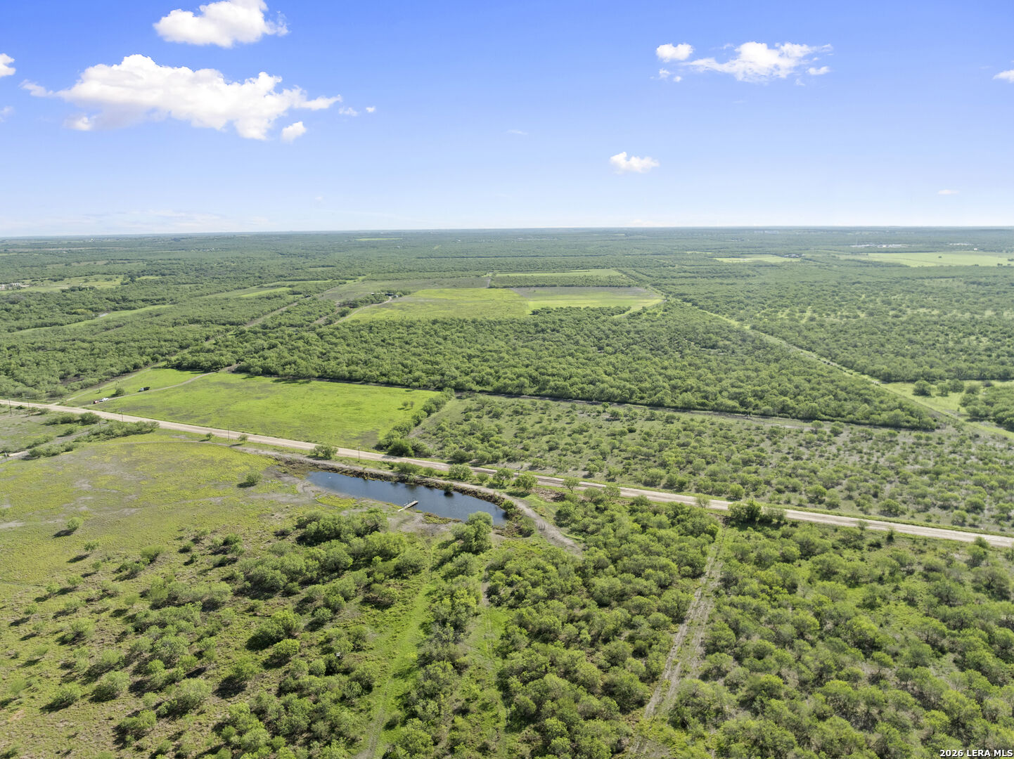 3407 Cr 215 Mccoy TX 78147