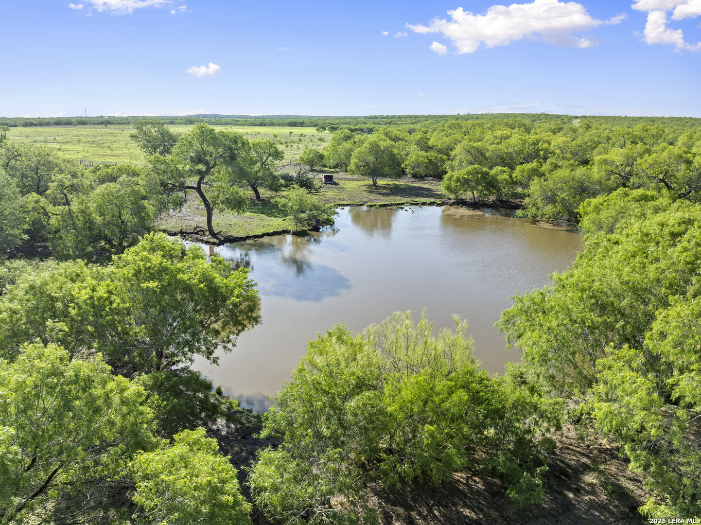 3407 Cr 215 Mccoy TX 78147