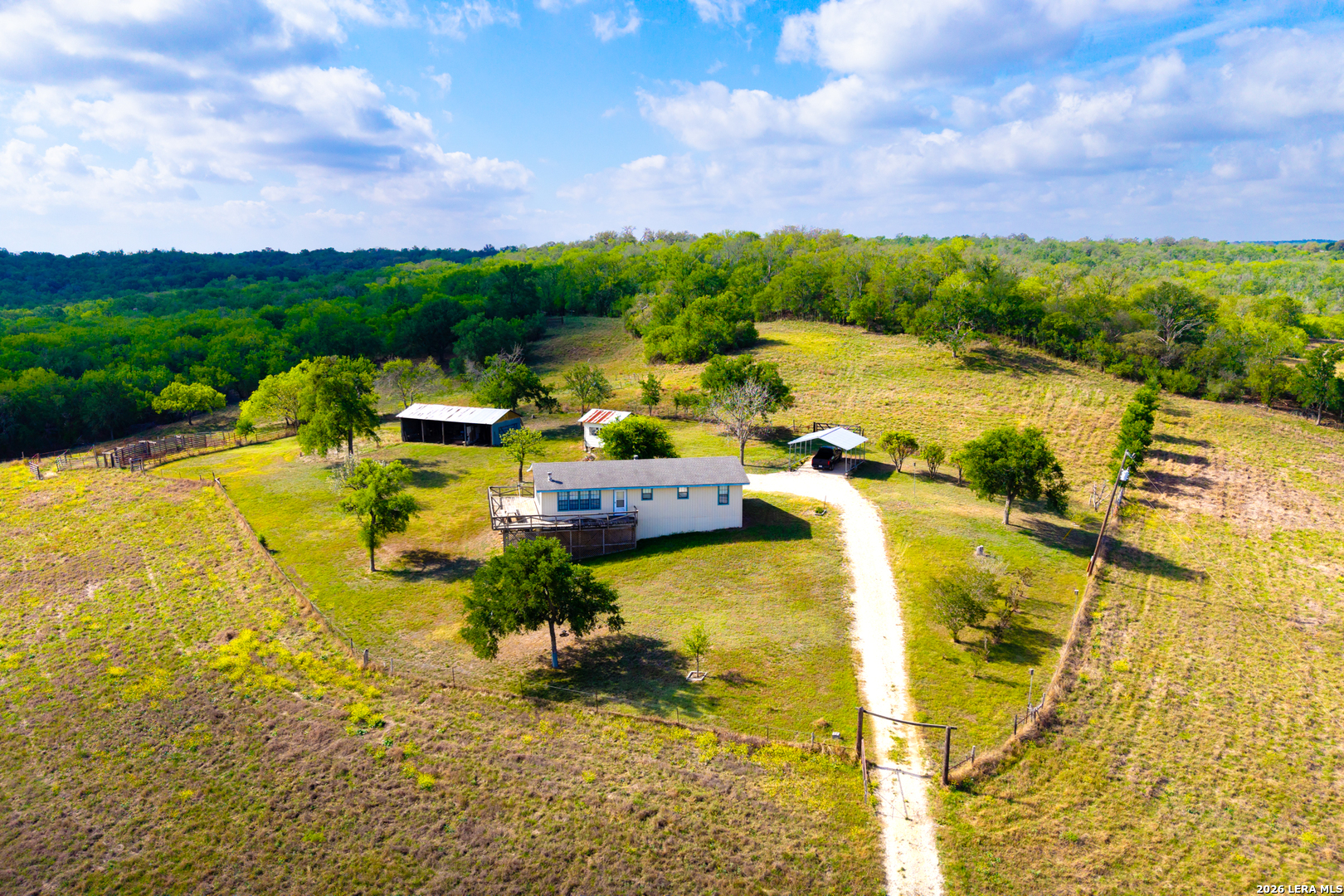 12017 Fm 20 Kingsbury TX 78638