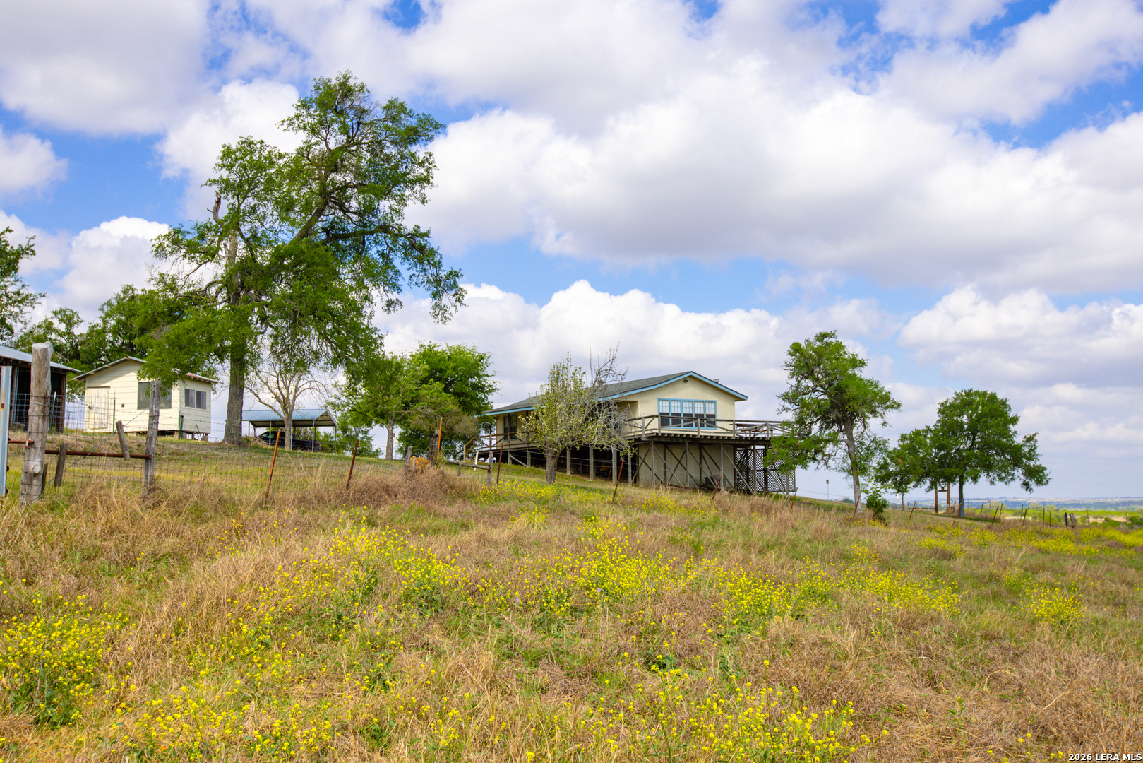 12017 Fm 20 Kingsbury TX 78638