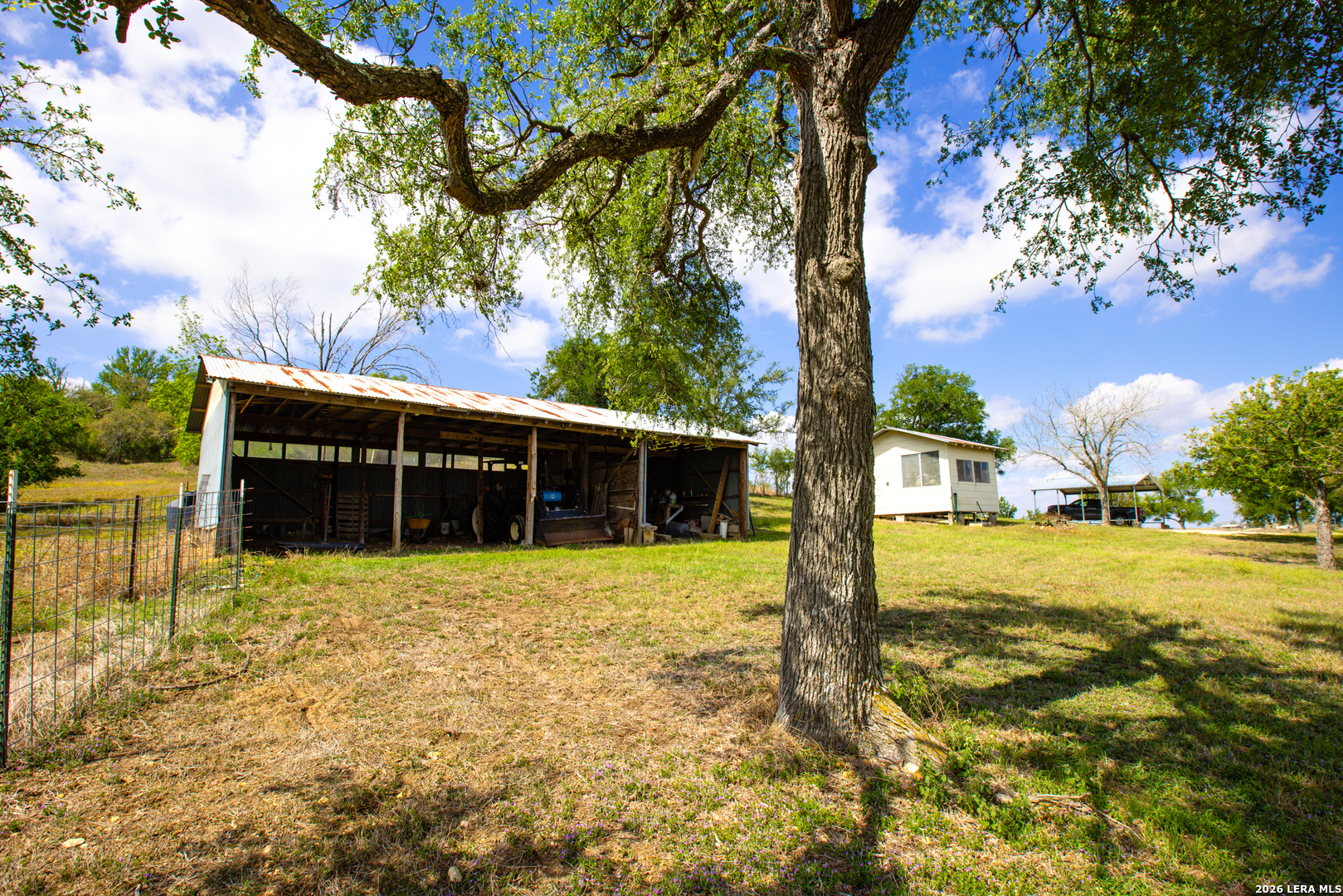 12017 Fm 20 Kingsbury TX 78638