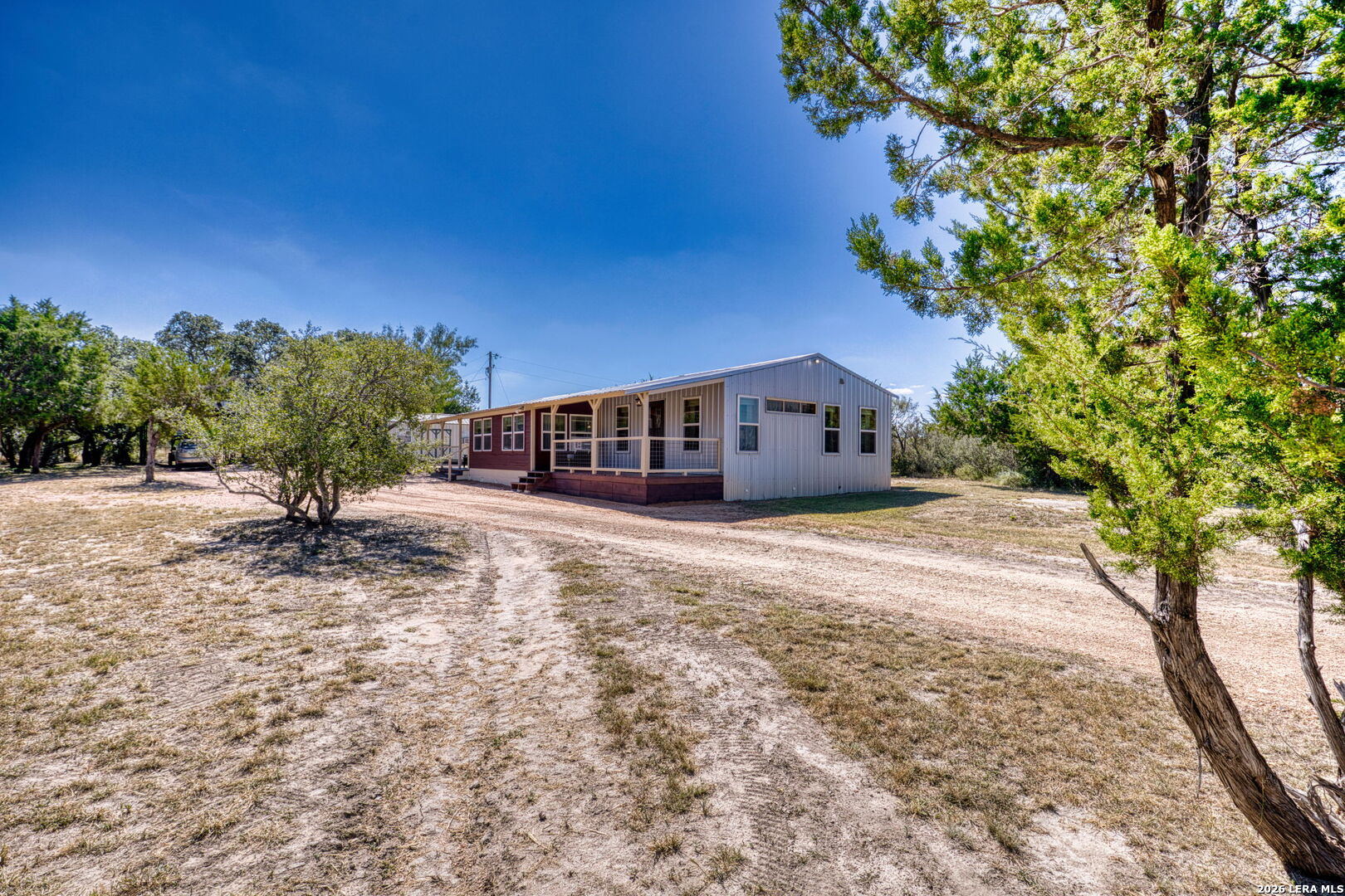 25525 Ranch Road 2323 Llano TX 78643
