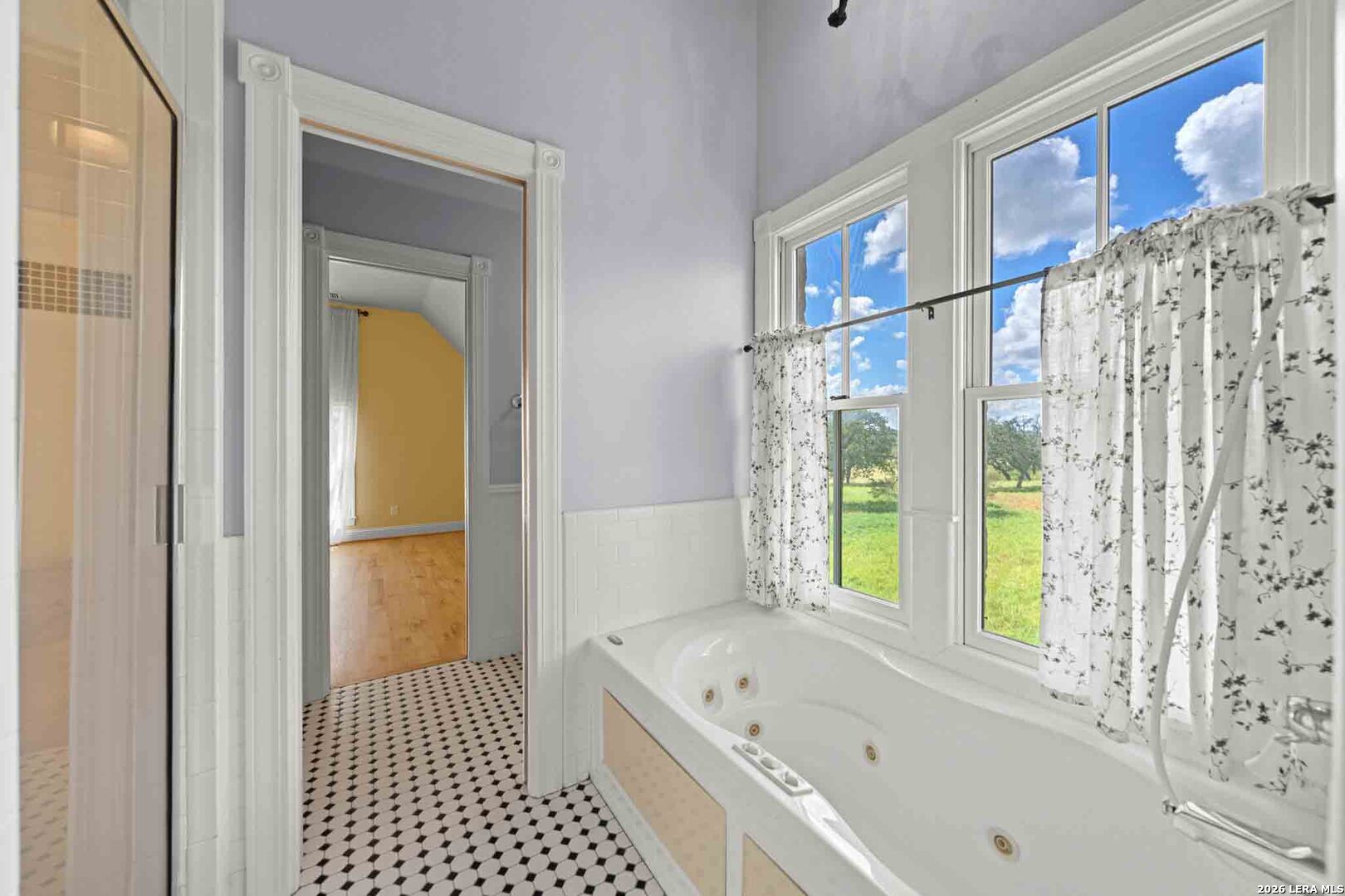 183 Teton Lane Fredericksburg TX 78624