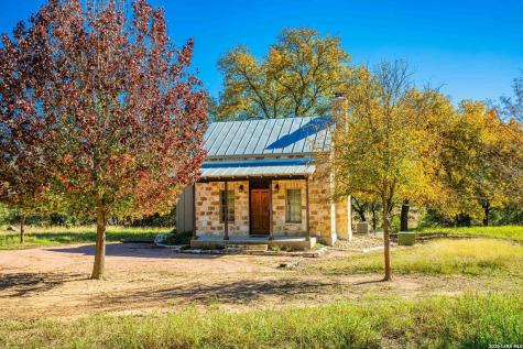 183 Teton Lane Fredericksburg TX 78624