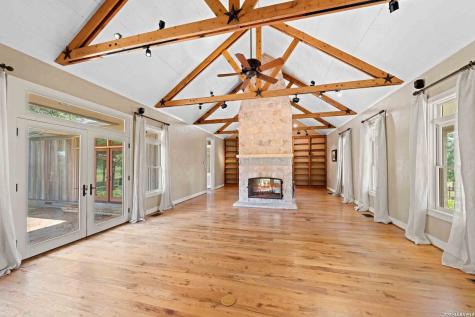 183 Teton Lane Fredericksburg TX 78624