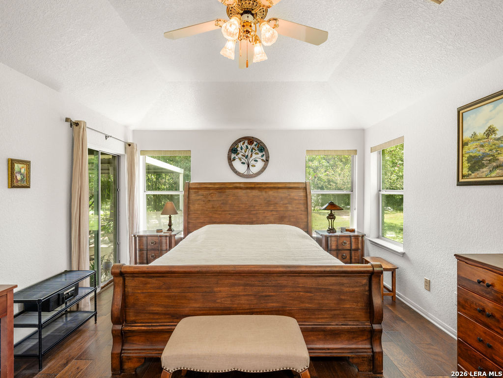123 Elk Ridge Canyon Lake TX 78133