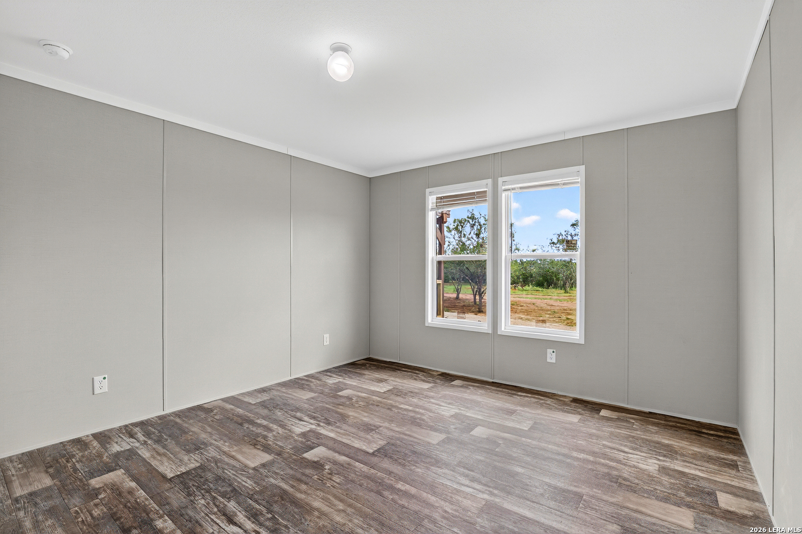 622 County Road 460 Stockdale TX 78160
