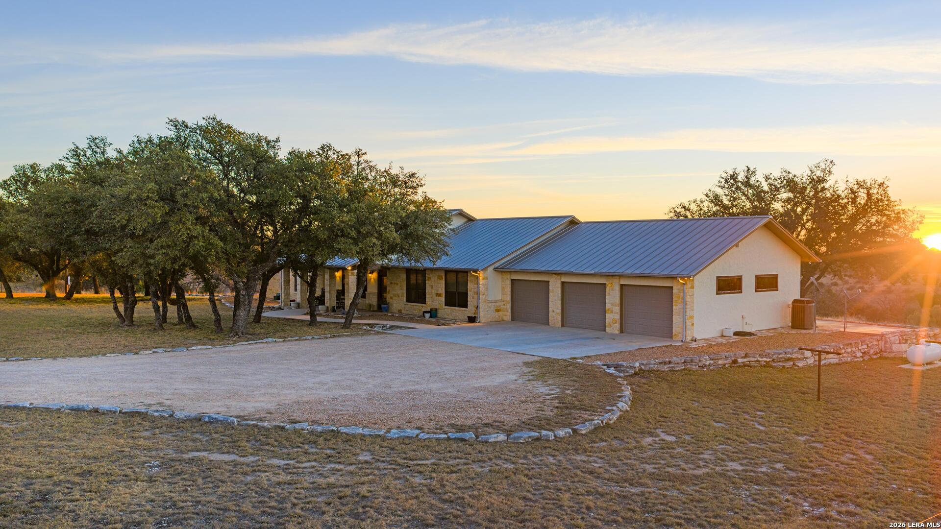 13697 Wpa Road London TX 76854