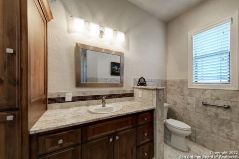 2420 Bolton Road Marion TX 78124