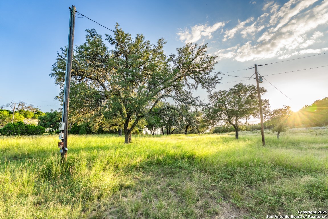 599 Mountain View Road Utopia TX 78884