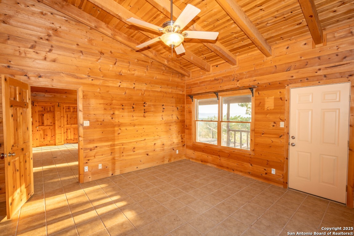 599 Mountain View Road Utopia TX 78884