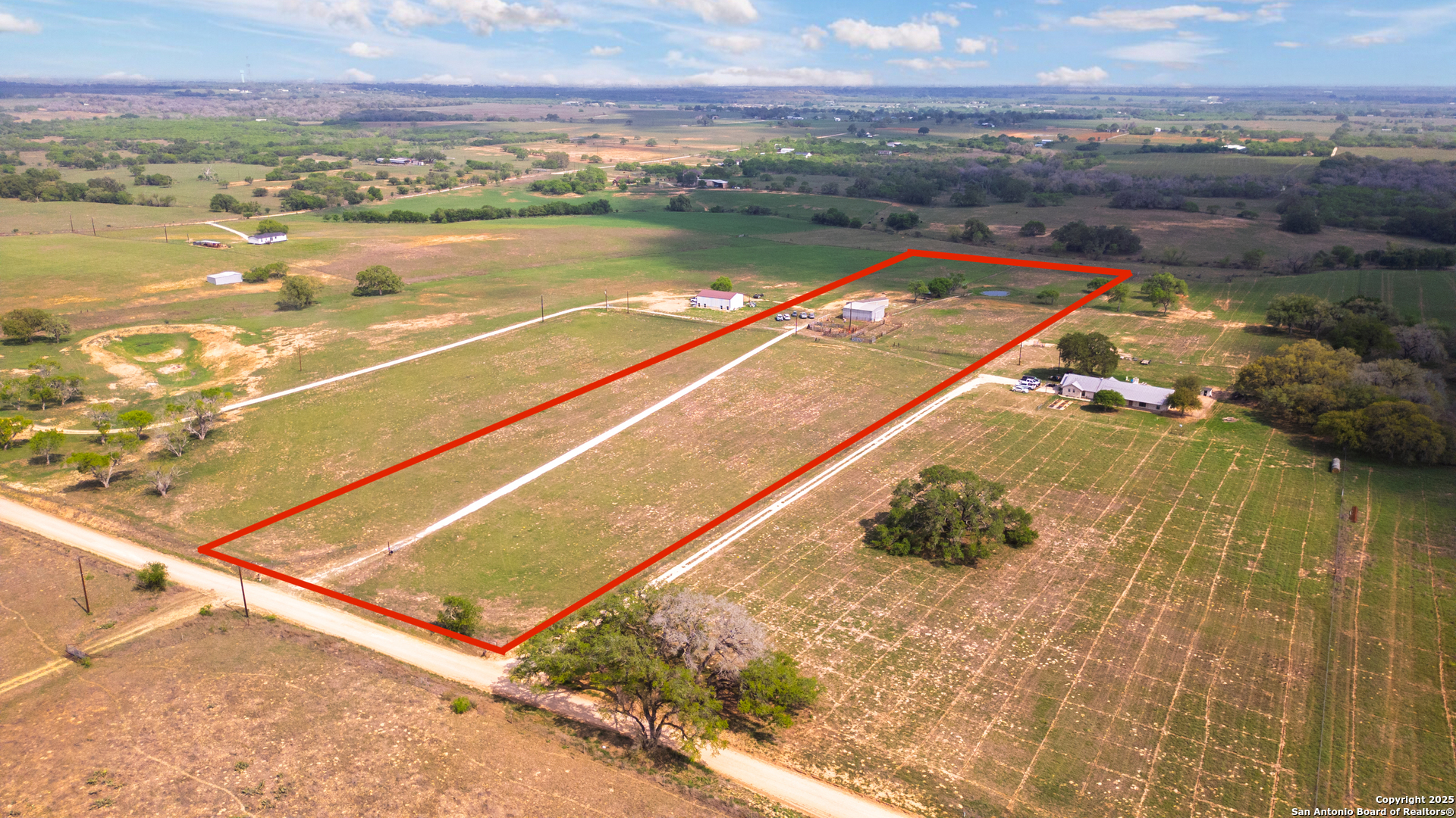 2998 Cr 302 Floresville TX 78114