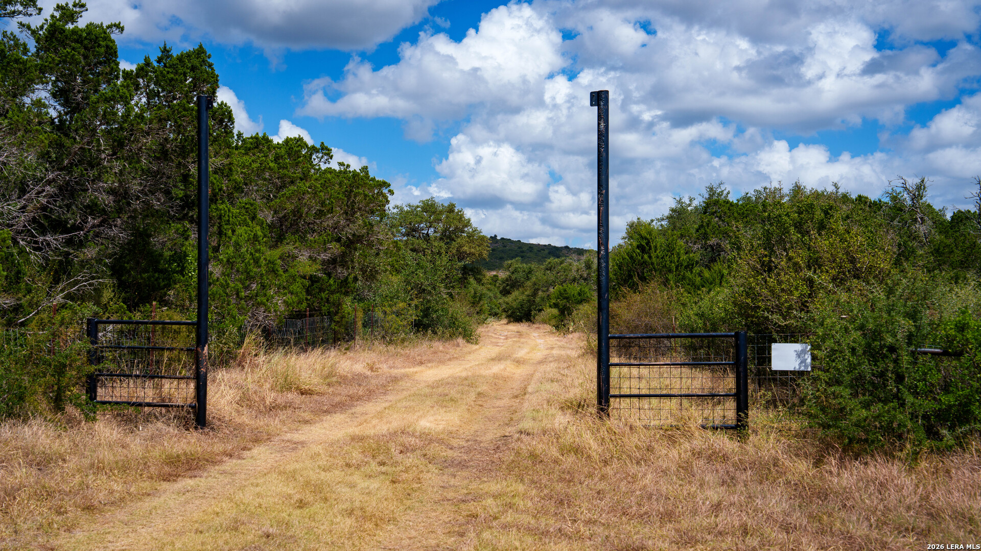 137 Acres Mesa Verde Sabinal TX 78881