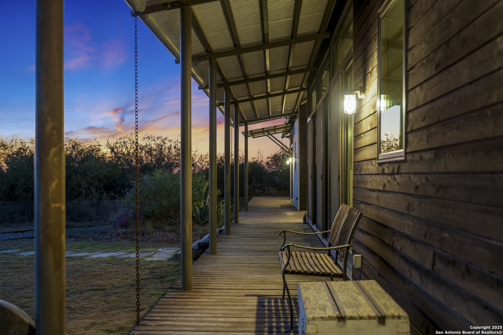 514 County Road 669 Devine TX 78016