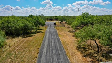 1066 Ranch Road Highway 187 Sabinal TX 78881